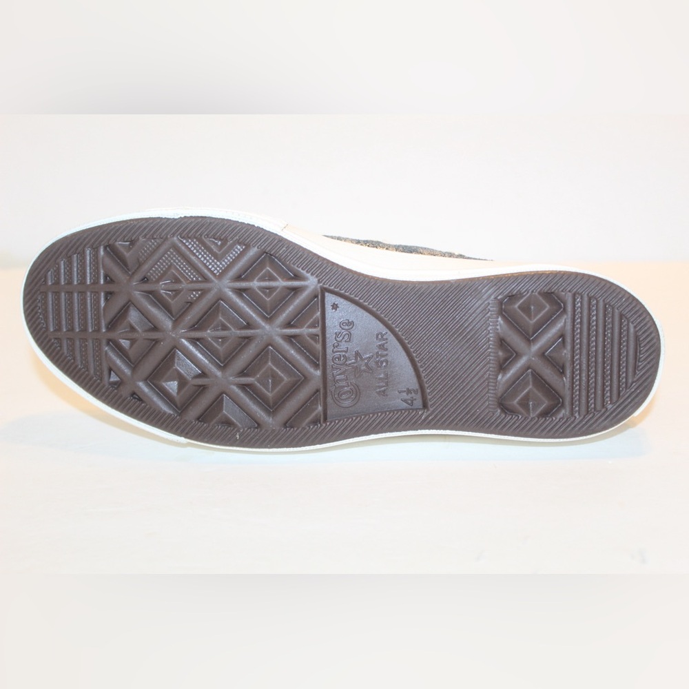 Converse Chuck 70 Low Top Shoes Women’s Multiple Sizes Available - Picture 6 of 10